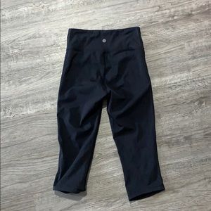 Lululemon cropped leggings